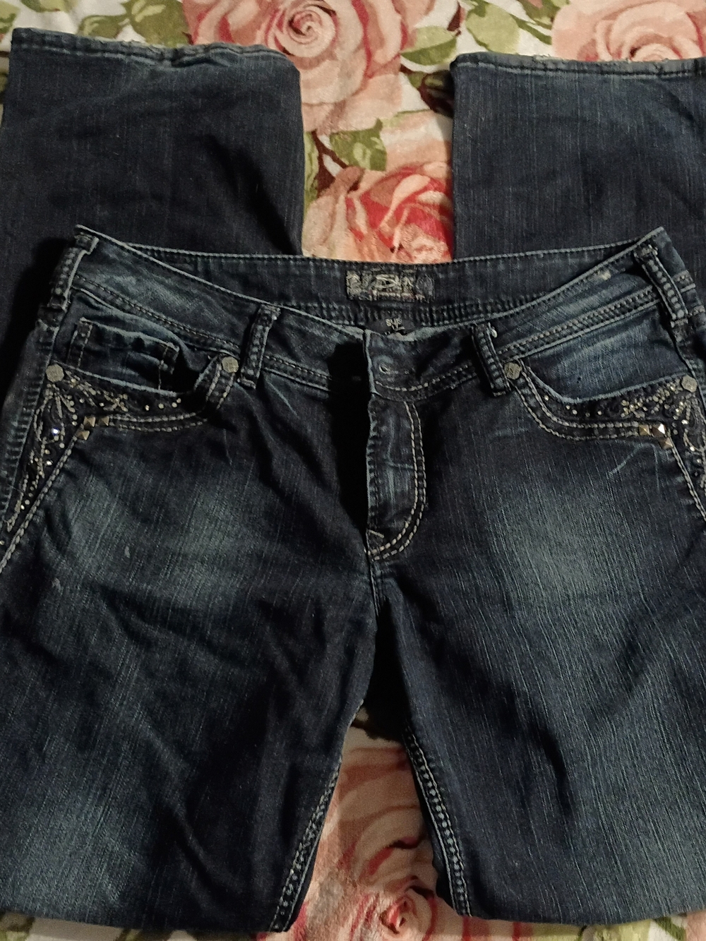 Sliver Suki Women’s Dark Blue Embellished Straight-Leg Jeans